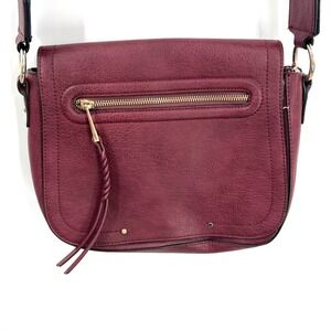 GAP retro saddle bag berry burgundy vegan crossbody purse